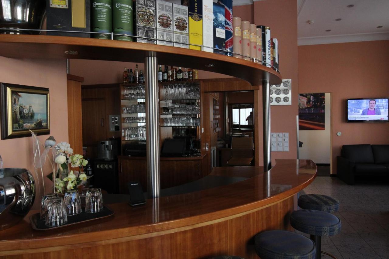 卡拉公寓式酒店 埃朗根 外观 照片